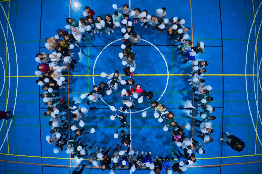 Símbolo de la paz, hecho por los alumnos