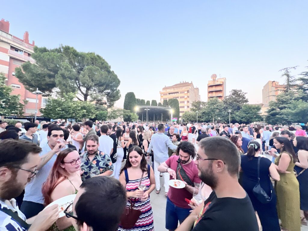 Ambiente en la Plaza de España